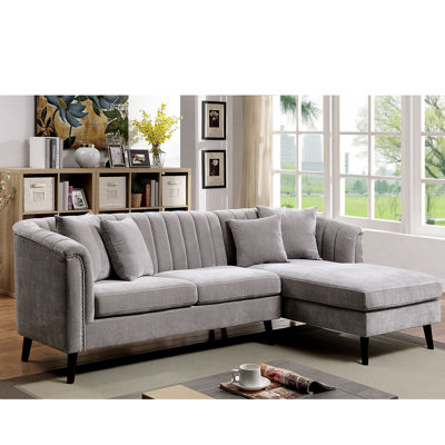 Oetjen Upholstered L-Shaped Sectional Right Hand Facing