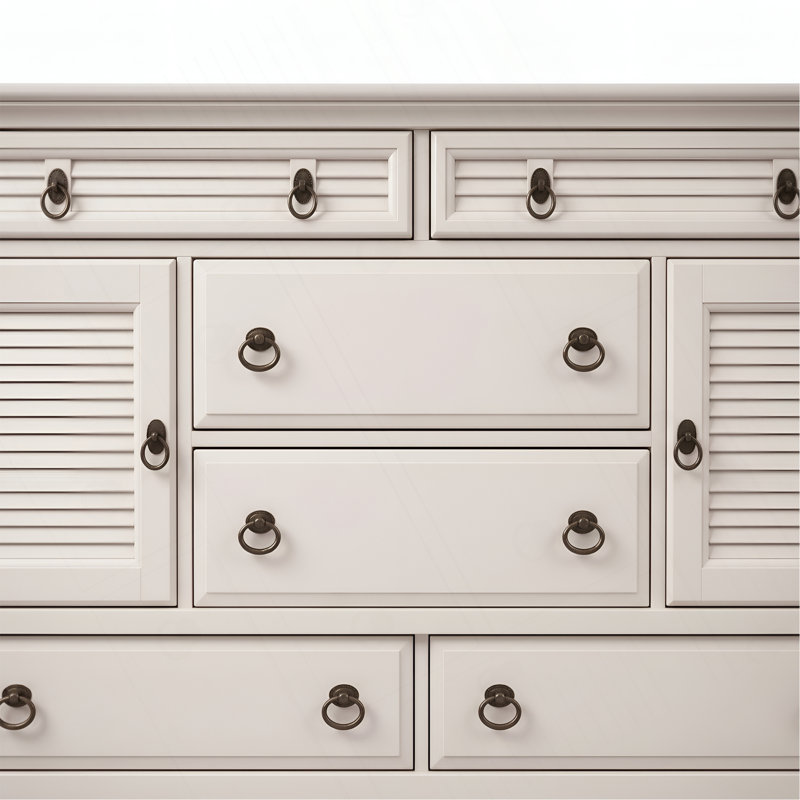 Commode blanche de style bord de mer