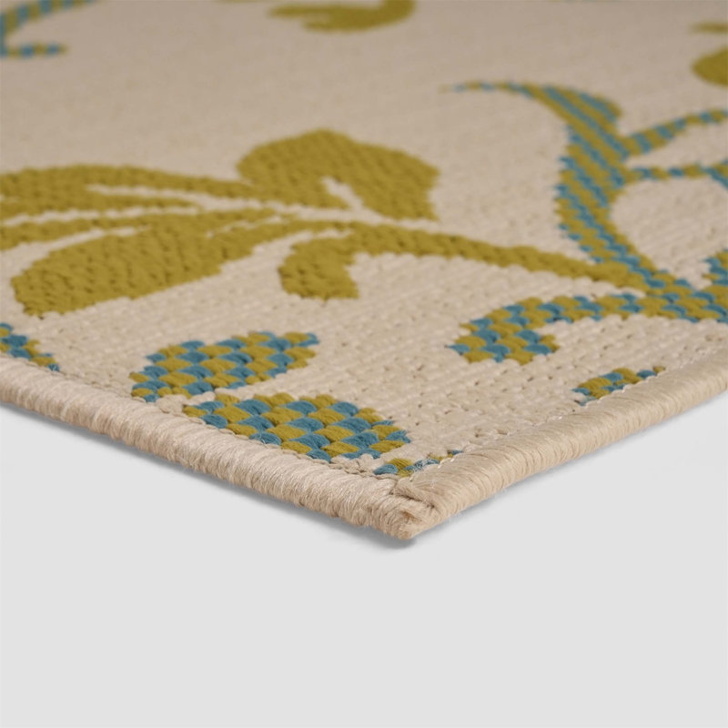 Herzen Floral Rug