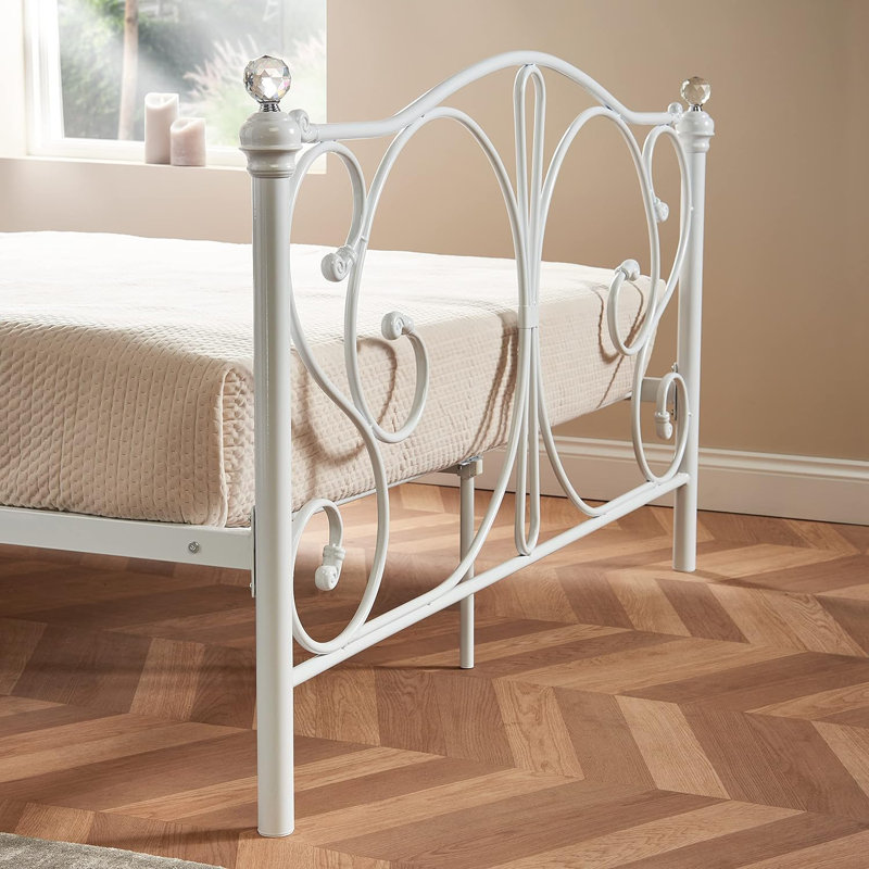 Philmont Metal Bed with Mattress, Double (4'6), White