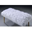 Banc Bagley II en fausse fourrure blanche et finition dorée