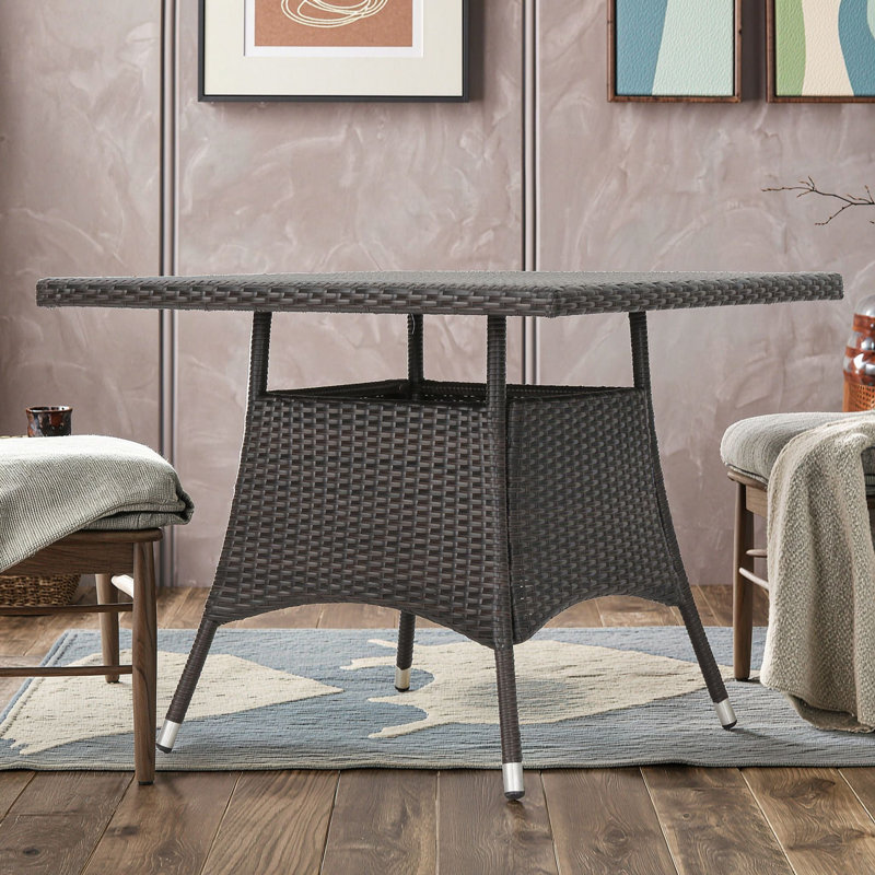 Table à manger avec plateau