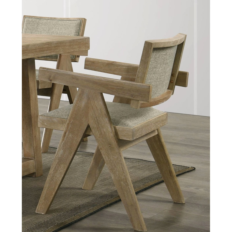 Ensemble de 2 chaises de salle à manger contemporaines avec accoudoirs - Revêtement en tissu, placage de chêne, piètement à tréteaux, coussin d'assise en mousse, bois massif, finition élégante, design à lattes.