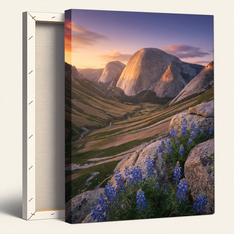 Ensemble de 1 tableau sur toile représentant un paysage de montagne, 18"H x 12"W, Wrapped Canvas