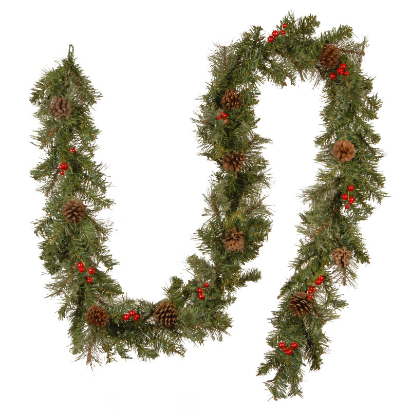 22 in. Lighted Fresh Faux Garland