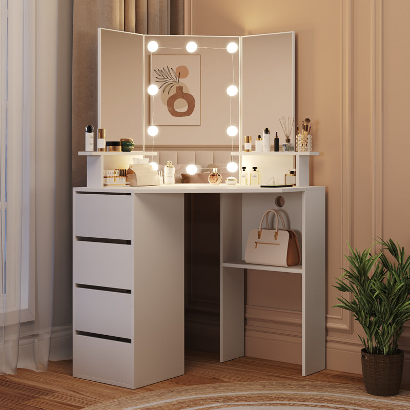 Jahmeki Vanity, White