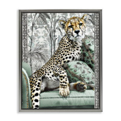«Nouveau Guépard avec détails glamour sur toile encadrée dorée», design par Annabelle Hall