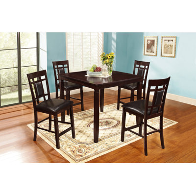 Obyrne 4 - Person Four Leg Dining Set