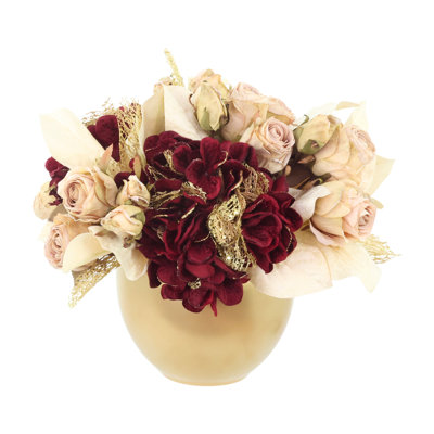 Hydrangea and Magonlia Leaf Holiday Centerpiece
