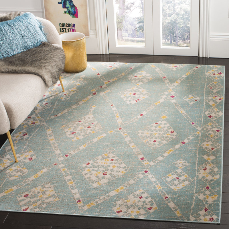 Montage Performance Geometric Indoor/Outdoor Area Rug, Rectangle 5'1" x 7'6"