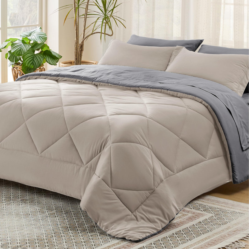Best Seller Bedsure Comforter Set Reversible Bedding for All Seasons-89GSM, Sky Blue