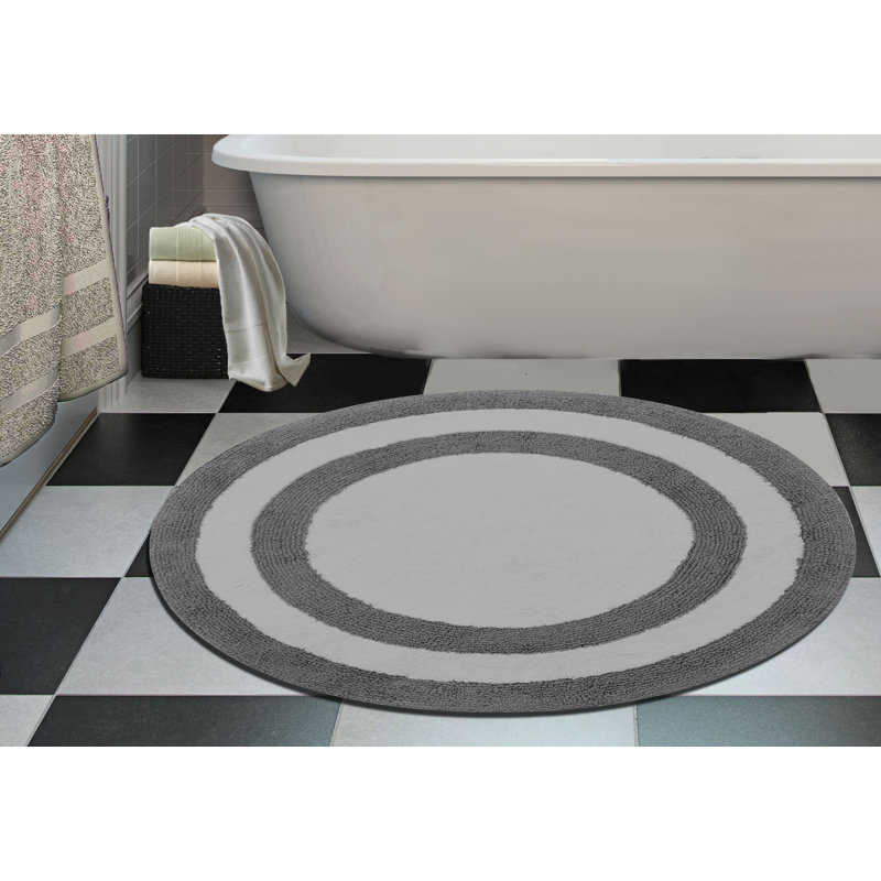 Manigault Cotton Bath Rug, Grey / White