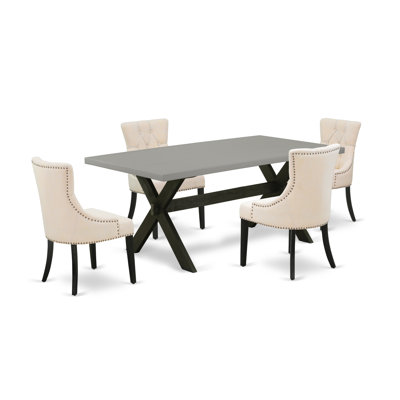 L'ensemble de 5 tables de cuisine pour 4 personnes comprend une table de salle à manger rectangulaire avec pieds en X et 4 chaises rembourrées en tissu de lin beige clair, noir brossé