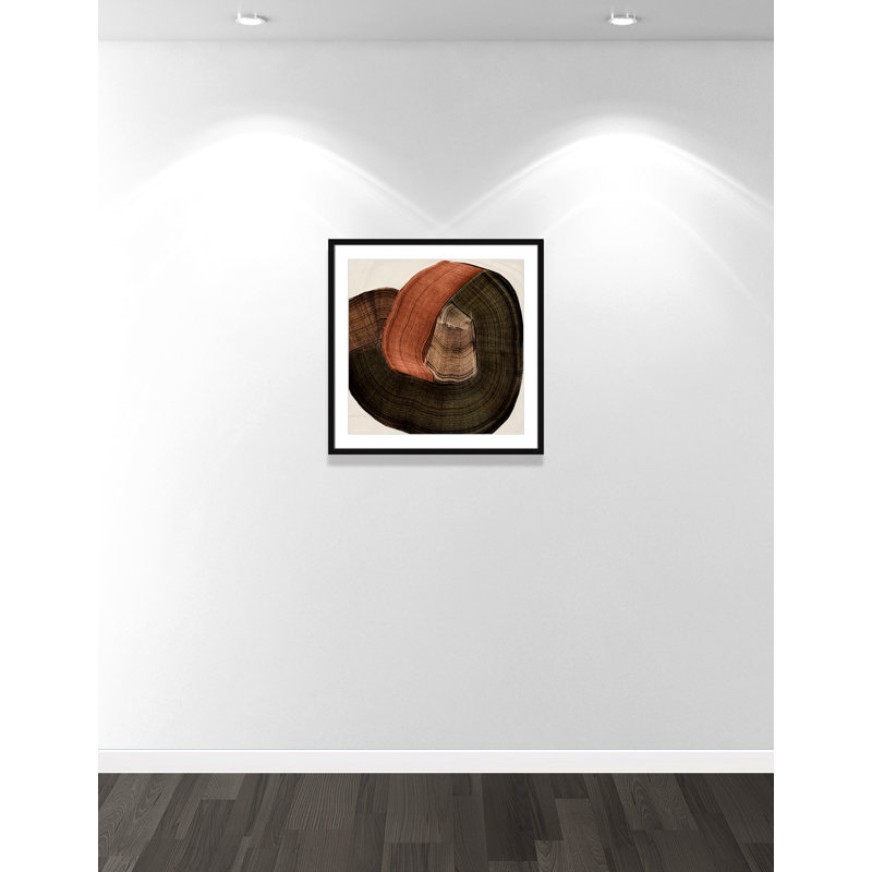 «Folded Earth II» par , L 27,5 po x H 27,5 po, Imprimé mat, Noir satiné