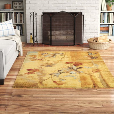 Arnim Floral Indoor Rug