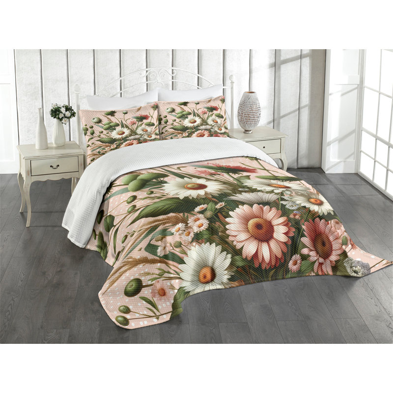 Polyester Floral Coverlet, King Coverlet / Bedspread + 2 Standard Shams