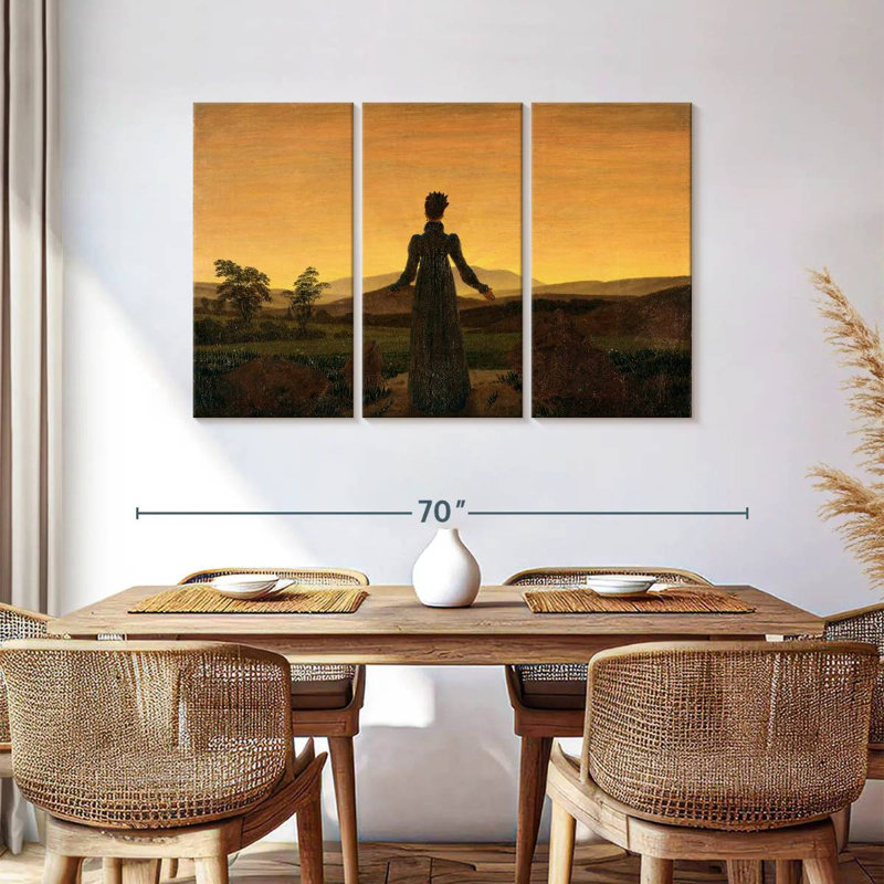 Femme Leisha devant le soleil couchant, H 36 po x l 57 po