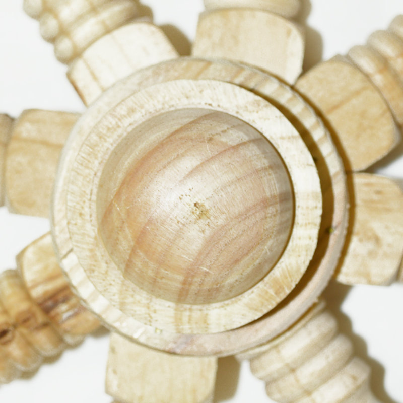 Nautical & Beach Wood Garden Statue, 78cm H x 78cm W x 11cm D, Natural