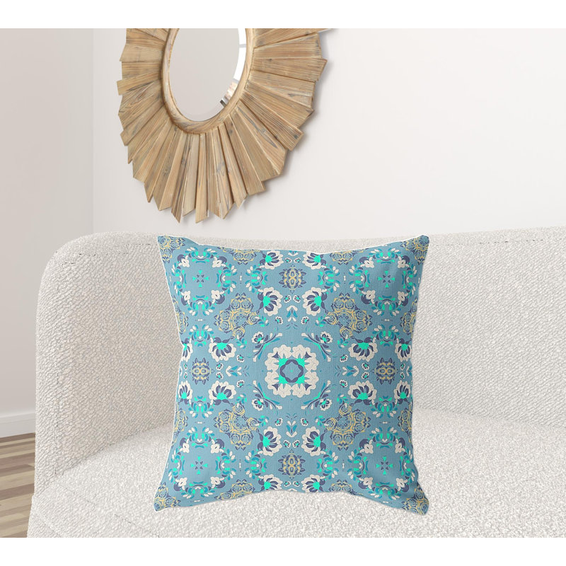 Coussin décoratif 26 po x 26 po Broadcloth, Motif floral bleu clair