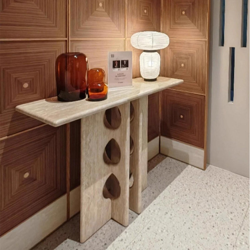 La console à l'esthétique géométrique, H 33,46 po x l 55,12 po x P 13,78 po