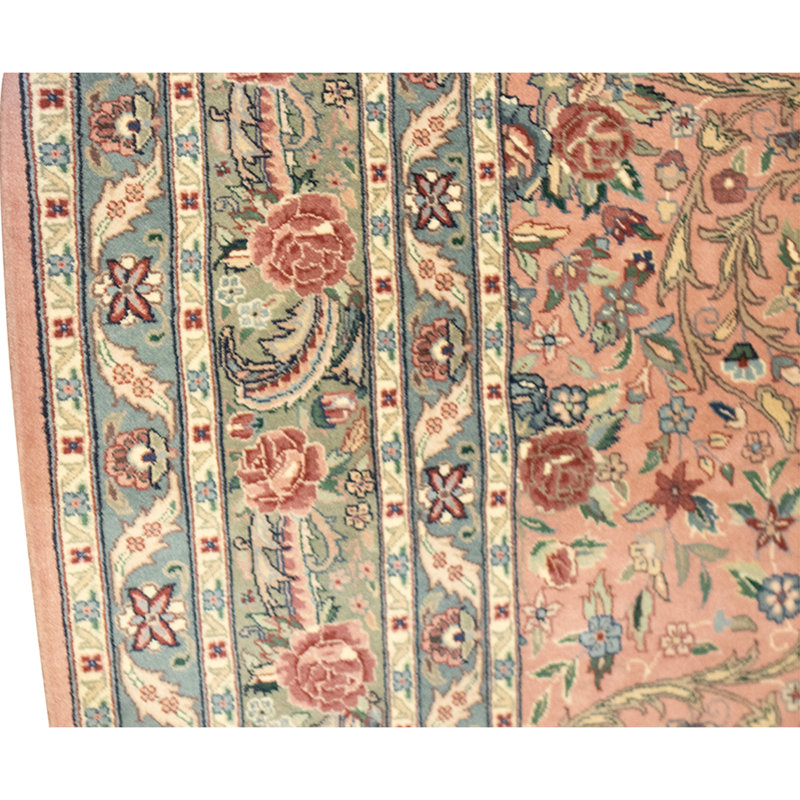 Tapis rose et vert noué à la main de haute qualité