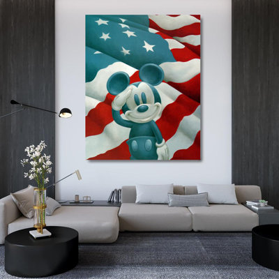 Mickey Salutes America