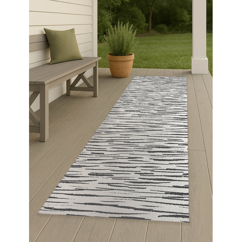 Spectrum Strands Non-Slip Outdoor Rug, Runner 2'6" x 8'