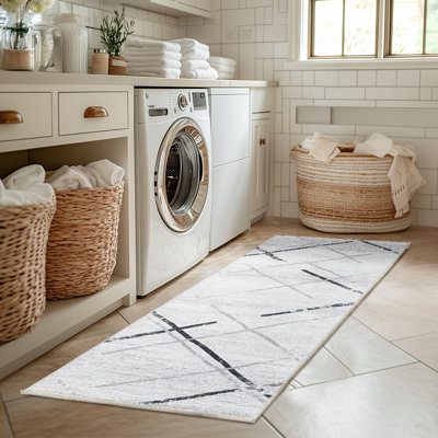 Serrell Chenille Mashine Washable Vintage Indoor Arae Rug with Non-Slip Backing for Bedroom Living Room Kitchen Entryway
