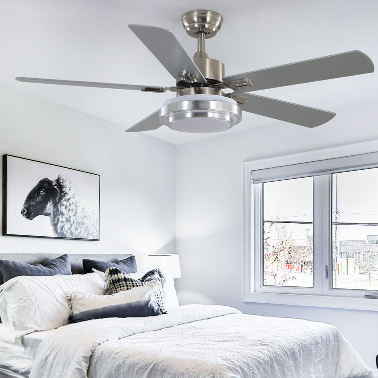 Bobine 5 - Blade LED Standard Ceiling Fan with Remote Control and Light Kit Included