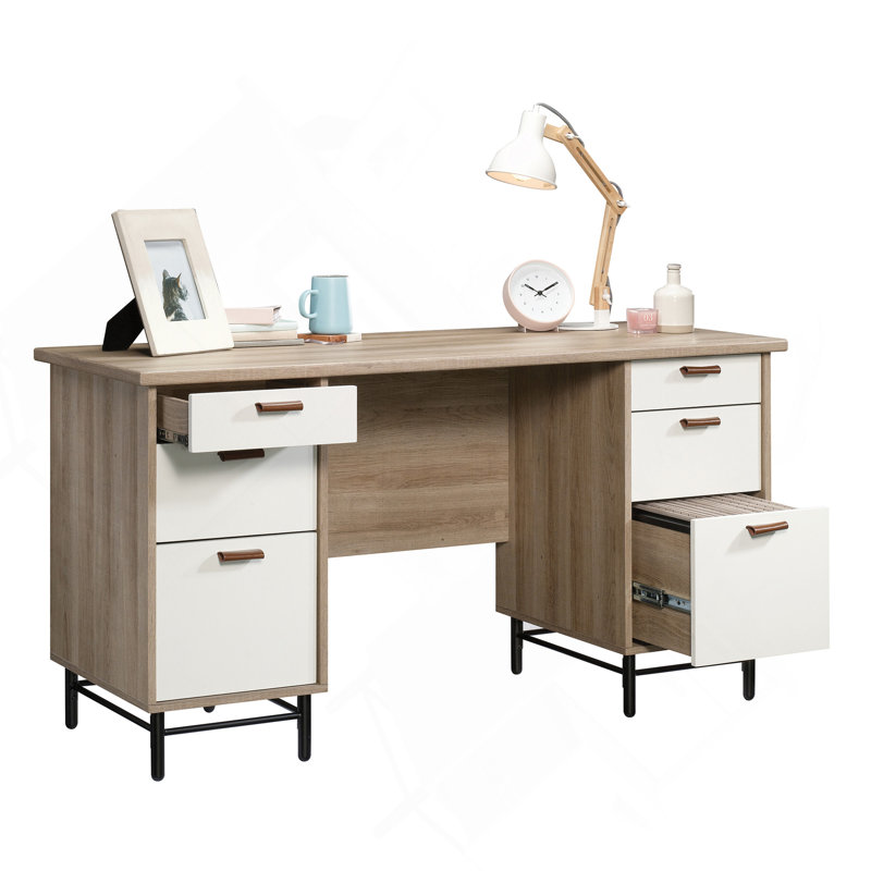 Bureau de direction, finition brune