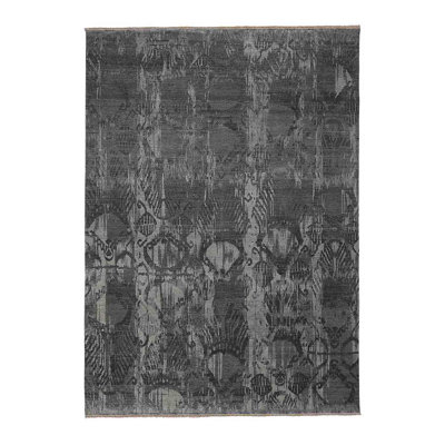 Burtonsville Floral Indoor Rug