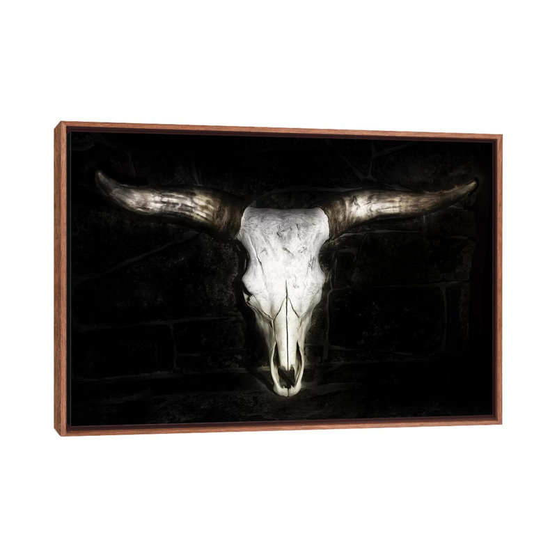 «Cow Skull» par PHBurchett - impression d'art graphique, H 32 po x l 48 po, Toile encadrée, Bois brun classique