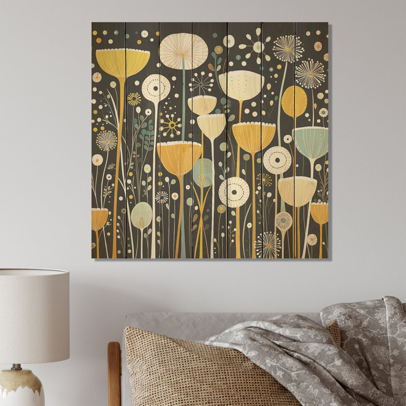 Motif floral jaune doré au clair de lune - souci sur bois, H 15 po x l 15 po