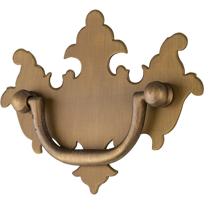 Chippendale Medium Drawer Bail Pull, Atique Brass