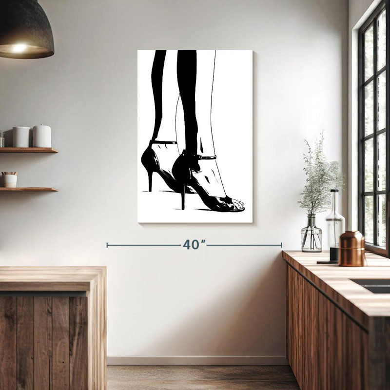 Chaussures III, H 39 po x l 26 po
