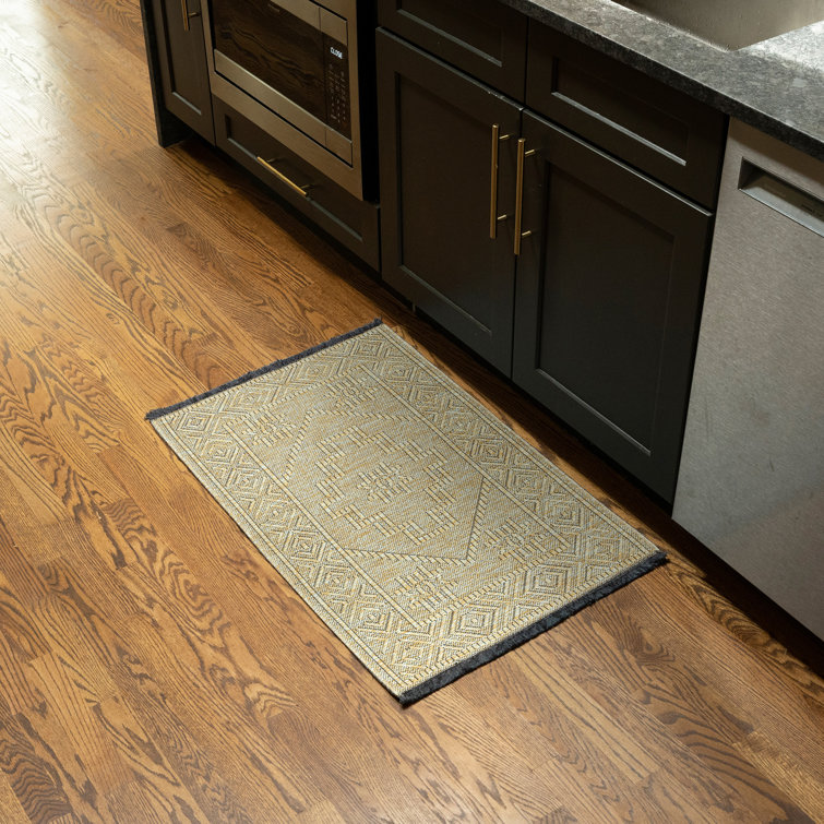 Tapis d'intérieur lavable à la machine Brenly 