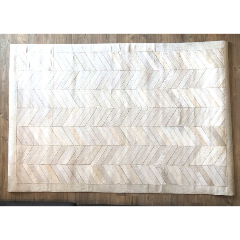 Mckinney Chevron Cowhide Hand Woven 120cm X 180cm Area Rug