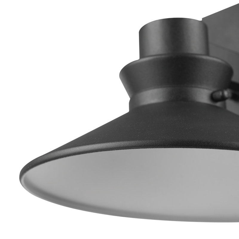 Harris Wall Light