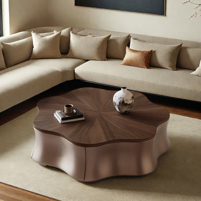 Conception créative d'une table basse non conventionnelle
