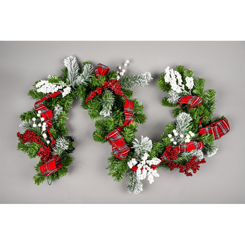 200cm Lighted Faux Garland with Lights