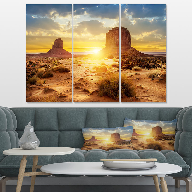 «Monument Valley at Sun Multi-Pièce Image», impression d'art graphique sur plusieurs pièces