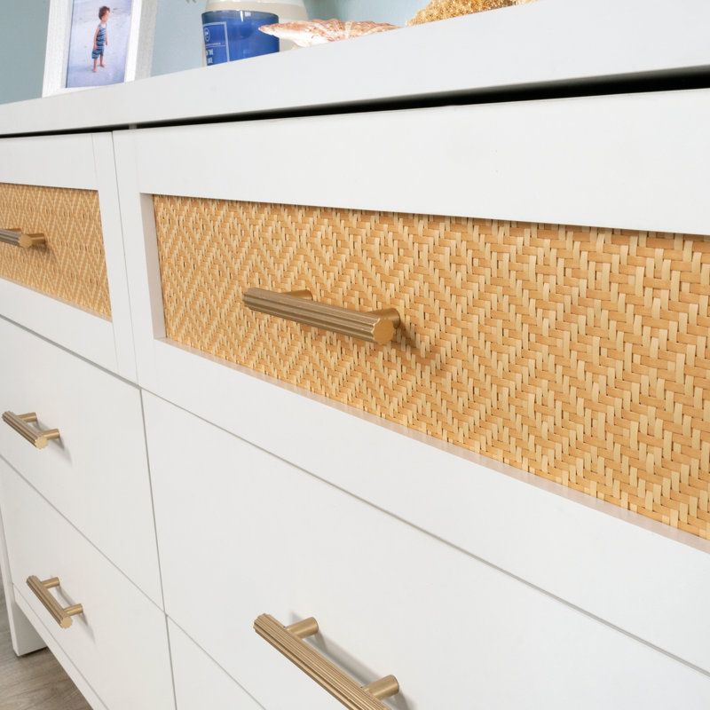 Commode 6 tiroirs Isabella Isle, finition blanche / rotin