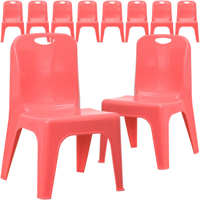 Chaise d'école empilable en plastique Goddard avec poignée de transport et siège de 11 po de hauteur