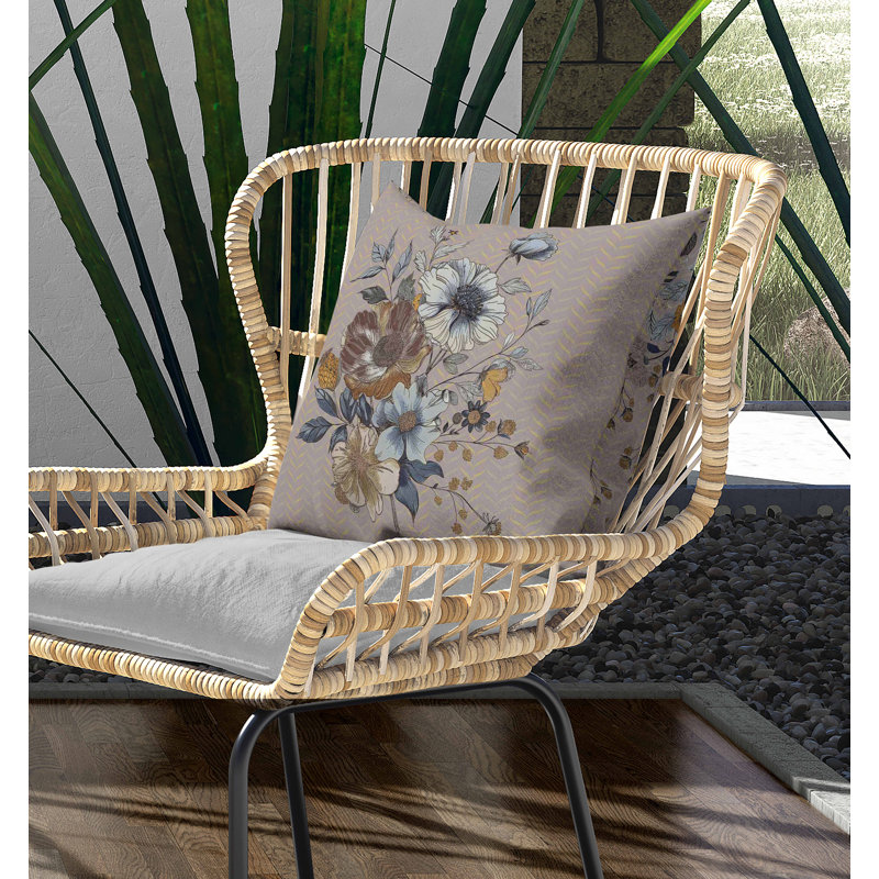 Coussin intérieur / extérieur Misty Meadows, Bleu / Rose, Carré 26 po