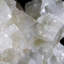 Apophyllite glacée et stilbite pêche