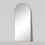 Grand miroir de plancher arqué pleine longueur-1095442277-1095442194