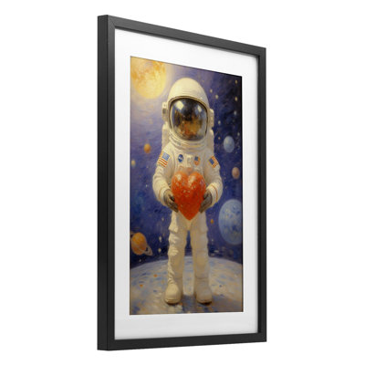 Astronaute tenant un cœur, reproduction sous verre, conception par Angie Hawke