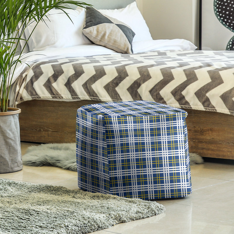 Repose-pieds pouf carré à carreaux Minnesota, Mélange de polyester bleu royal / or / blanc, H 18 po x l 18 po x P 18 po