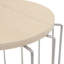 Table de bout d'intérieur en métal avec plateau en imitation grain de bois-390578486-390578487