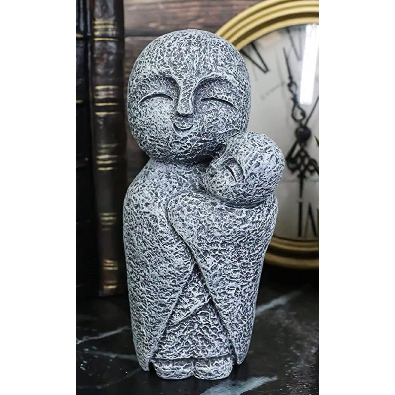 Figurines & Sculptures